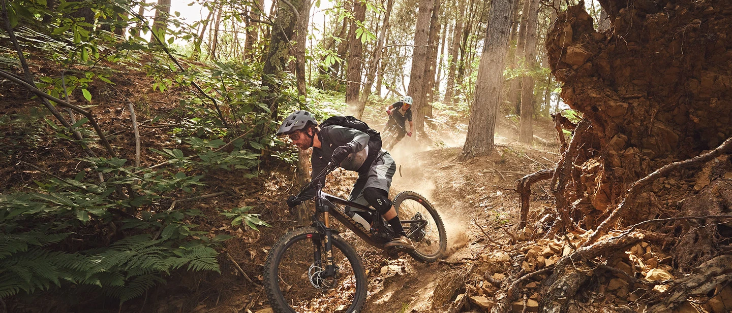 Abus Soldes 61 Abus Soldes -Abus Soldes HEADER ABUS MODROP DAY 02 3386