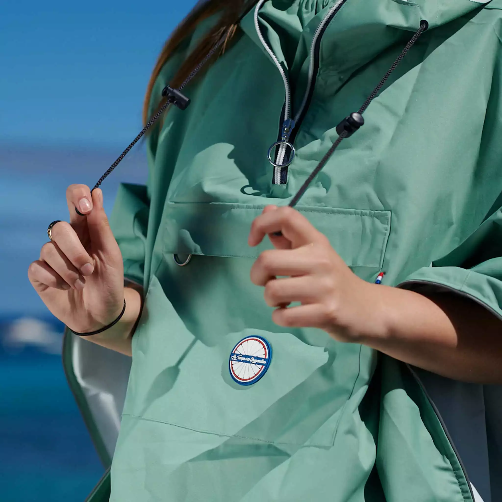 Poncho Anti-pluie Unisexe Pour Adultes Le Temps Des Grenouilles 4 Poncho Anti-pluie Unisexe Pour Adultes Le Temps Des Grenouilles – Image 2