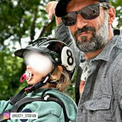 Casque Enfant Vélo Et Ski 8 Ball Mini 2 Casco 11 Casque Enfant Vélo Et Ski 8 Ball Mini 2 Casco -Abus Soldes casque enfant