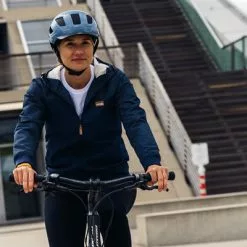 Casque Vélo De Ville Hyban 2.0 Noir Abus 11 Casque Vélo De Ville Hyban 2.0 Noir Abus -Abus Soldes casque velo de ville hyban 2 0 noir abus full 5