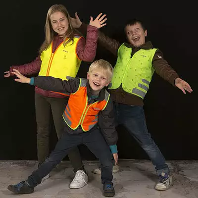 Gilet De Sécurité Enfant à Vélo Orange Réfléchissant Nutty Wowow 7 Gilet De Sécurité Enfant à Vélo Orange Réfléchissant Nutty Wowow – Image 5