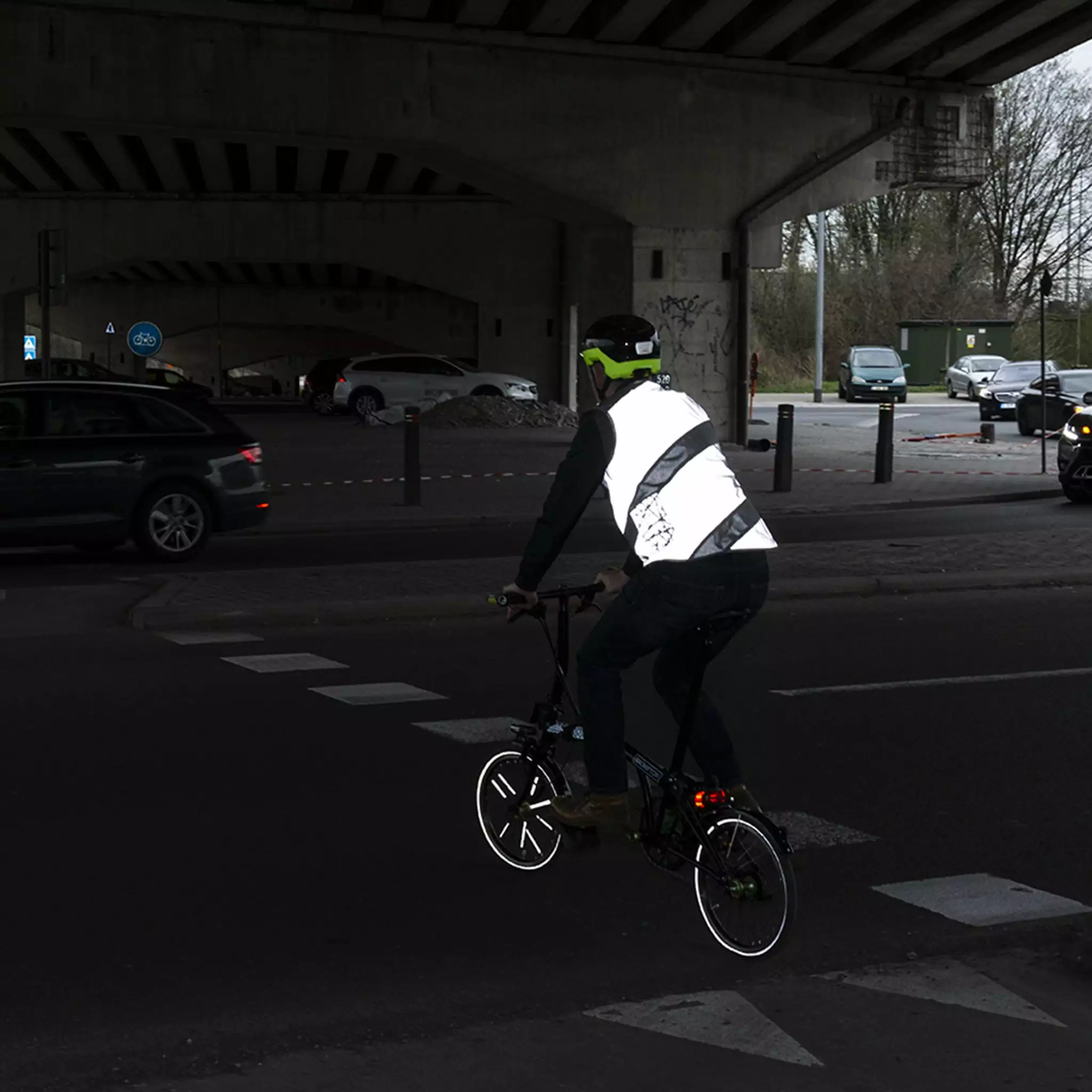 Gilet De Sécurité Avec Bandes Réfléchissantes Roadie Wowow 8 Gilet De Sécurité Avec Bandes Réfléchissantes Roadie Wowow – Image 6