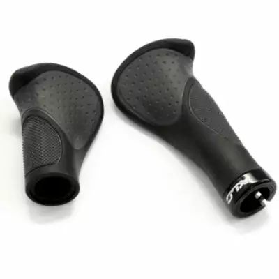 Poignées Pour Vélo 135/92 Mm Triple Densité Et Ergonomiques XLC 3 Poignées Pour Vélo 135/92 Mm Triple Densité Et Ergonomiques XLC