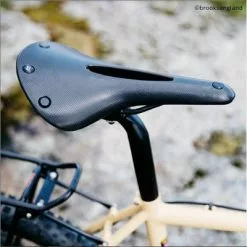 Selle Vélo Brooks Cambium C17 Carved All Weather Noire -Abus Soldes selle velo brooks cambium c17 carved all weather noire full 6