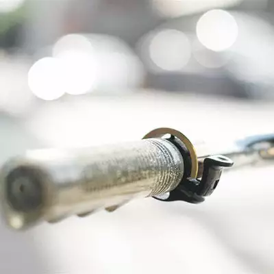 Sonnette Pour Vélo Knog Oi Classic Cuivre Large 6 Sonnette Pour Vélo Knog Oi Classic Cuivre Large – Image 4