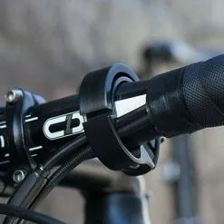 Sonnette Pour Vélo Knog Oi Classic Noire Small 8 Sonnette Pour Vélo Knog Oi Classic Noire Small -Abus Soldes sonnette pour velo knog oi classic noire small full 3