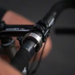 Sonnette Pour Vélo Oi Classic Large Knog -Abus Soldes sonnette pour velo oi classic large knog full 4